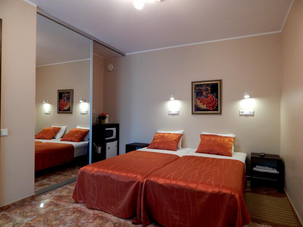 Green Villa Пярну Экстерьер фото